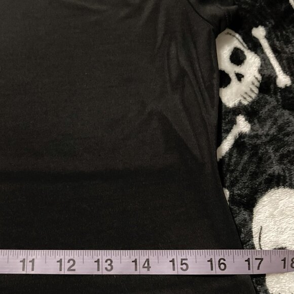 TOWN & COUNTRY Black cowl neck short-sleeve top ~ Stretchy MEDIUM LARGE shirt - Picture 8 of 13